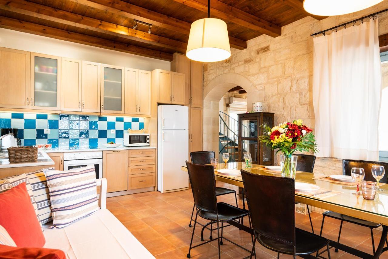 Beachfront Villa Turquoise With Private Pool, Bbq And Ping Pong Table Ханья Экстерьер фото